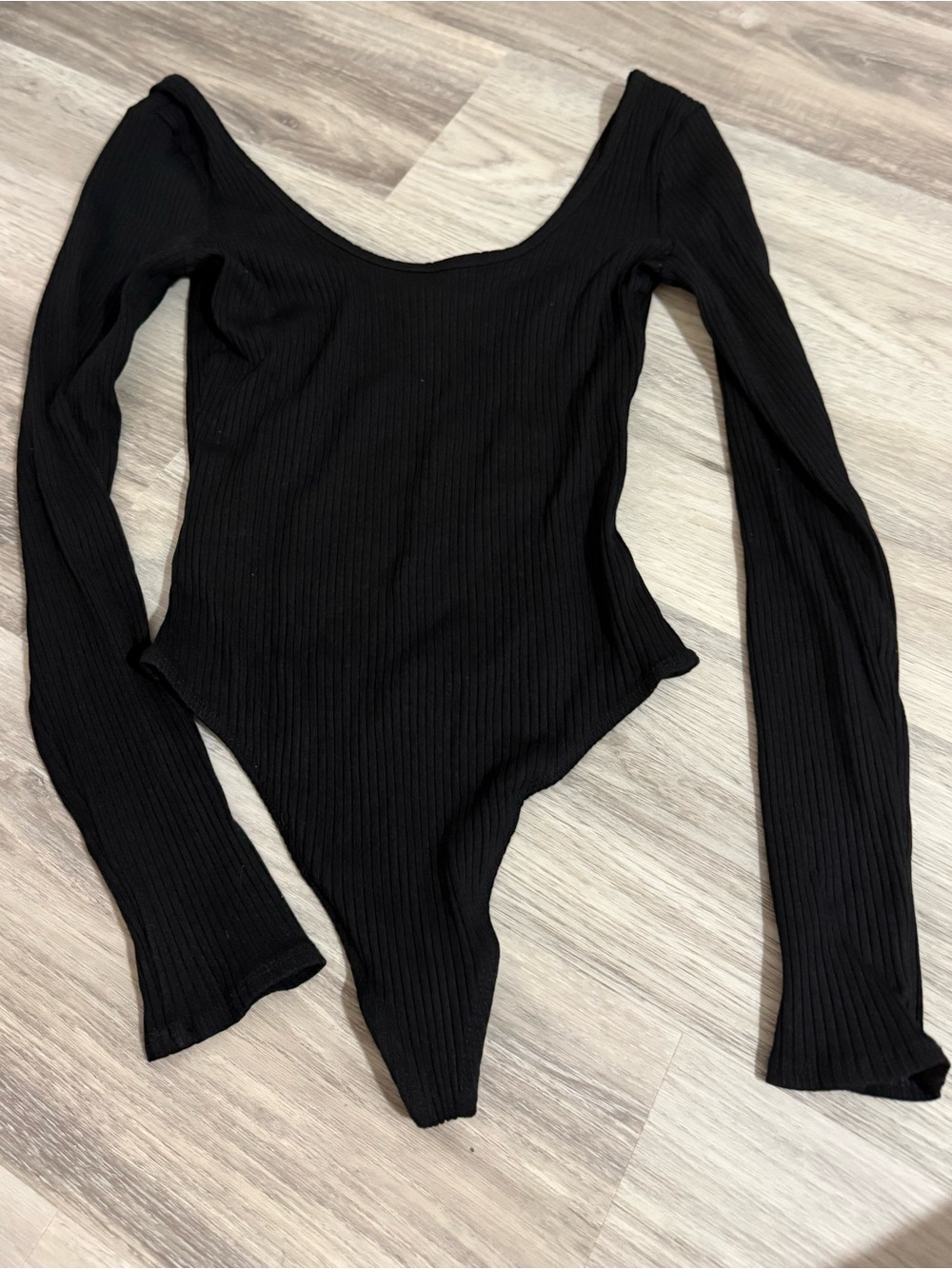 Wilfred free Black Ribbed Scoop-Neck Long-Sleeve Bodysuit